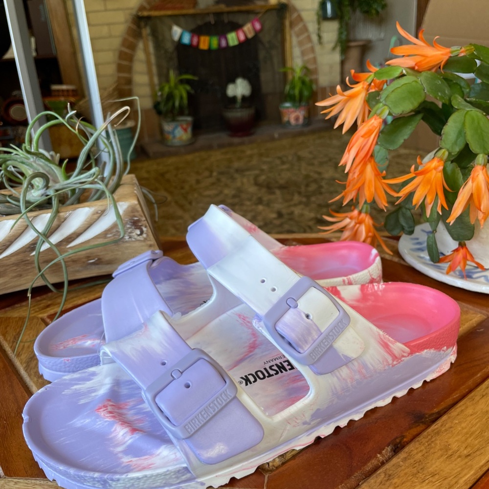 Birkenstock Women's Arizona Essentials EVA Sandals Purple Fog Swirl NWT MSRP $50 - Picture 9 of 11